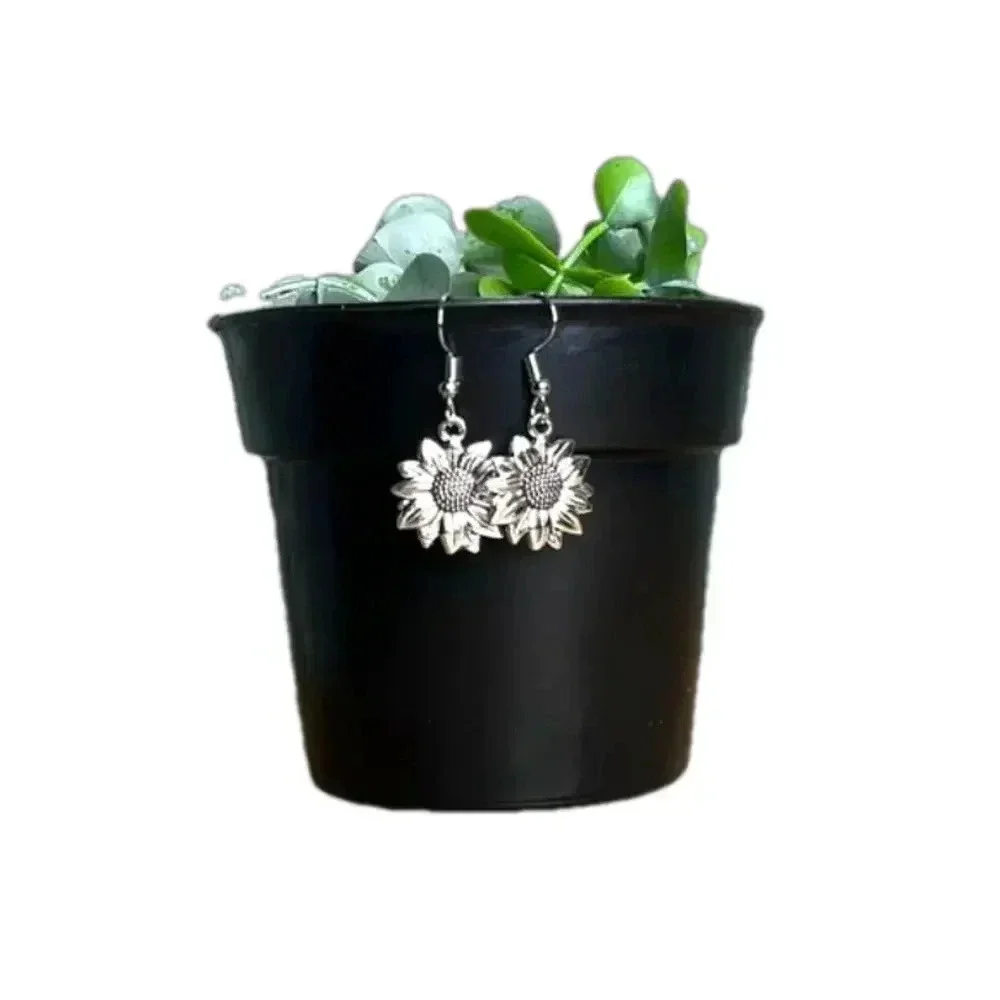 3 for $13 New flower earrings silver tone dangle drop sunflower earrings‎ hippie